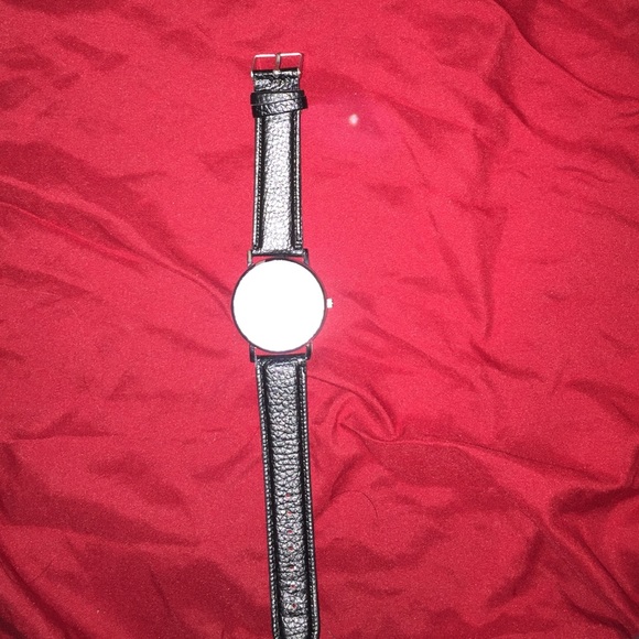 Watch - Picture 2 of 2