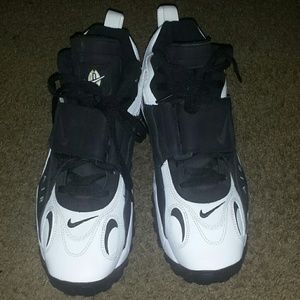 Nike Air Max Speed Turf cross trainers