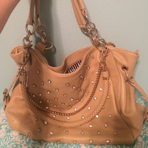 Charming Charlie purse