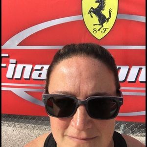 Meet your Posher, Katina