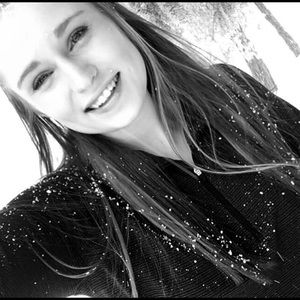 Meet your Posher, Regan