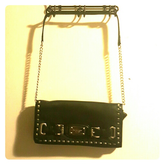 Beautiful almost new...black Michael kors purse.