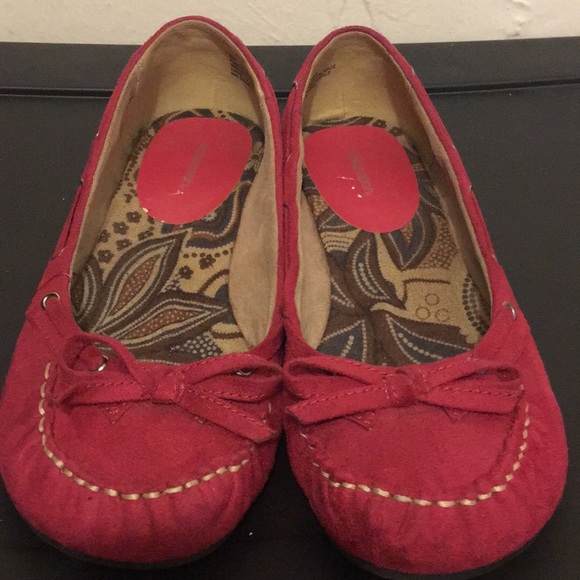 Pink leather mocasines