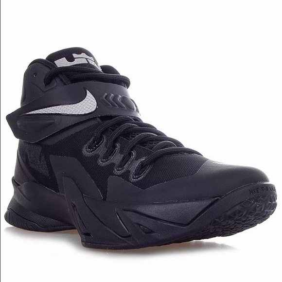 LAST CALL Nike Lebrons Soldiers VIII