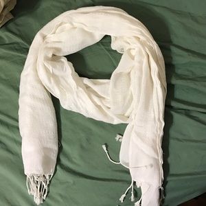 White/cream colored scarf