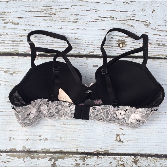 NWT 34B Victoria's Secret Bra - Picture 2 of 3