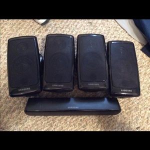 Samsung wall speakers