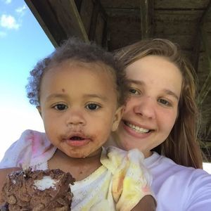 Meet your Posher, Desiree