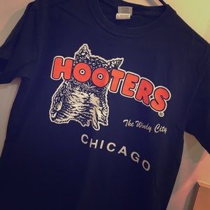 Hooters Tee