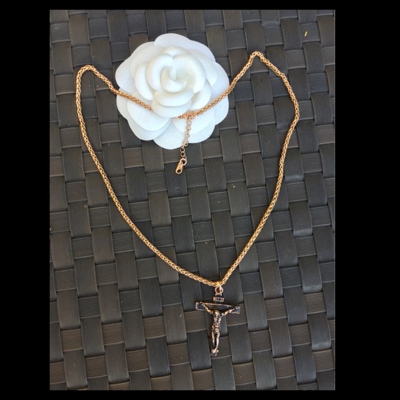 New 18k rose gold cross necklace for men - Picture 2 of 2