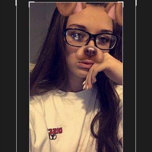 Meet your Posher, Savannah