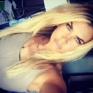 Meet your Posher, Agostina