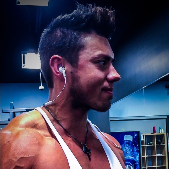 Meet your Posher, Todd - Picture 2 of 5