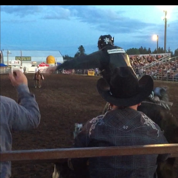 Meet your Posher, Todd - Picture 3 of 5