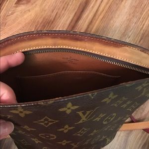 Leather shoulder strap needs to be replaced