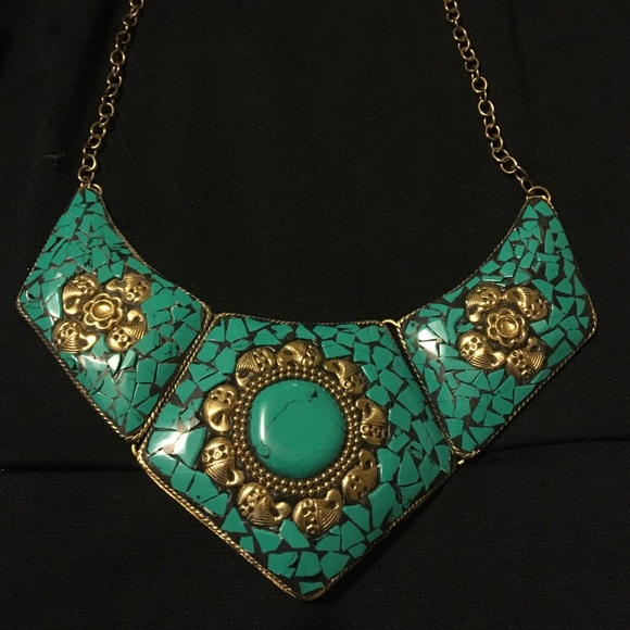 Gorgeous teal and gold statement necklace