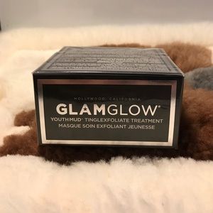 Glam Glow