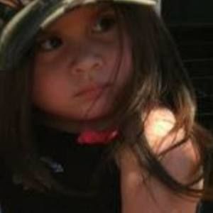 Meet your Posher, Leticia