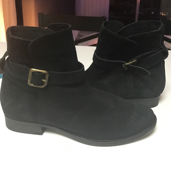 New Sam Edelman black suede boots