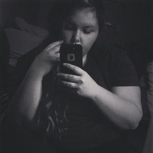 Meet your Posher, Casey