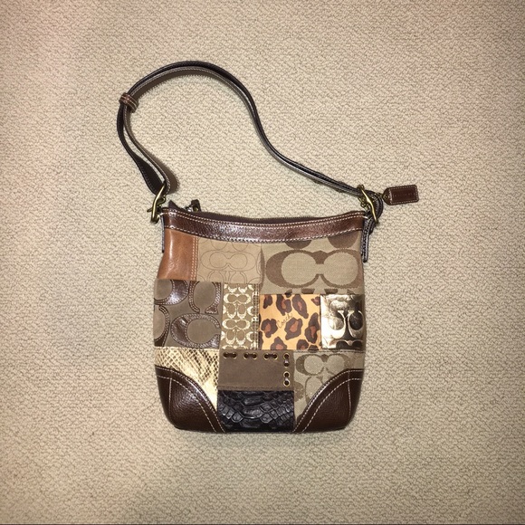 ⭐️ Coach handbag hobo-GREAT condition ⭐️