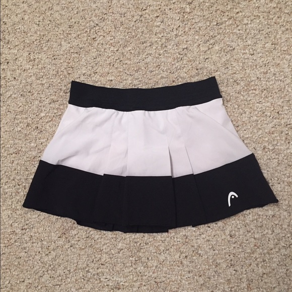 HEAD small skort. Perfect condition. Worn once.