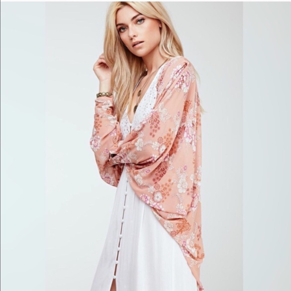Forever 21 Floral Print Kimono
