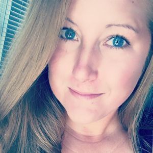 Meet your Posher, Selina