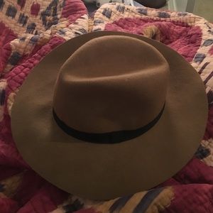Tan/brown wool fedora Indiana Jones hat