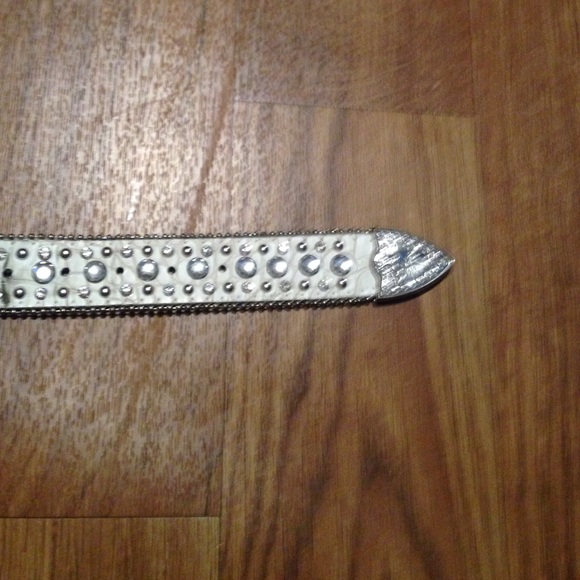 Belt - Picture 4 of 4