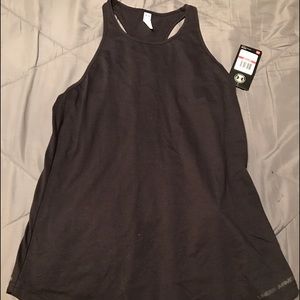 NWT Under Armour Loose Tank