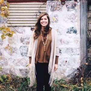 Meet your Posher, Marissa