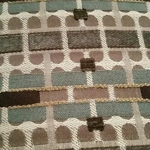 Meet your Posher, Claudia