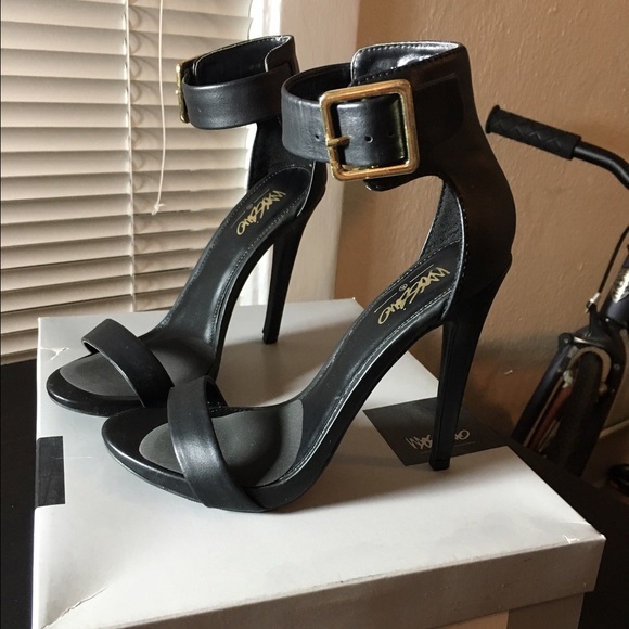 Mossimo supply Black ankle strap heels. Size 5.5