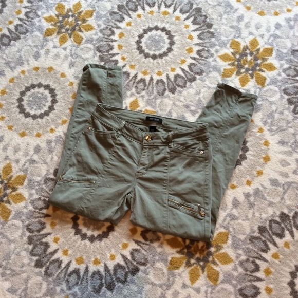 White House Black Market Denim - CLOSET CLEAROUT! WHBM Skinny Crop Jeans