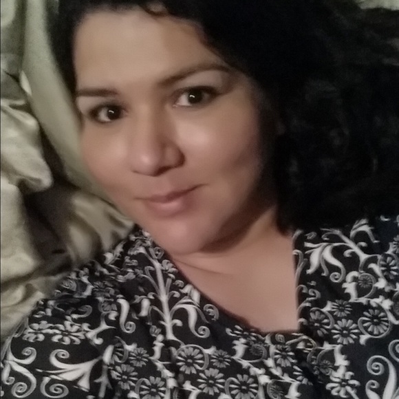 Meet your Posher, Lucy - Picture 1 of 1