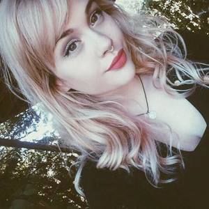 Meet your Posher, Arija