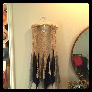 Umgee crochet vest
