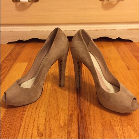 Herve Leger heels- still available