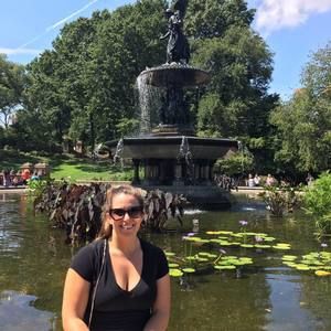 Meet your Posher, Marcia