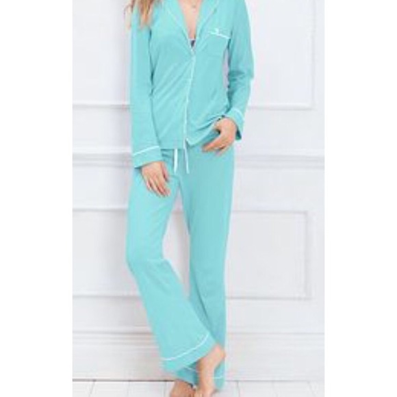 Victorias Secret tiffany blue pajama set