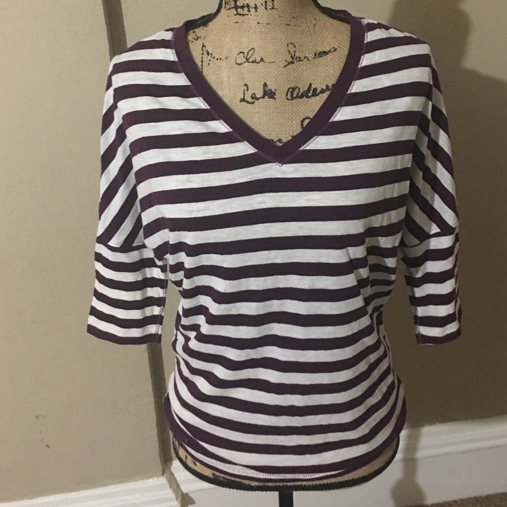Aeropostale size Medium 3/4 S/L shirt