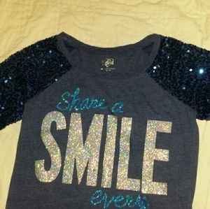 Girls top with sparkle skeeves. Very beautiful