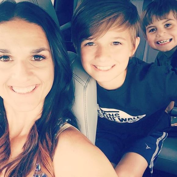 Meet your Posher, Amanda