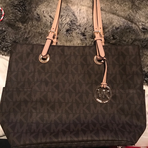 Authentic Michael Kors Tote, Jet Set Logo Tote