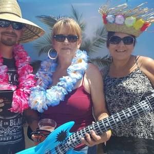 Meet your Posher, Rose