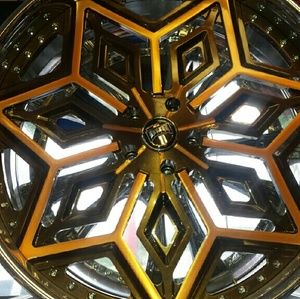 Meet your Posher, Cameron