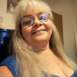 Meet your Posher, Diana