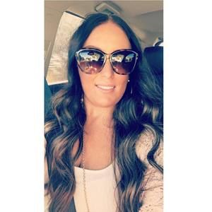 Meet your Posher, Robyn