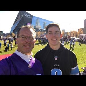 Meet your Posher, Caleb